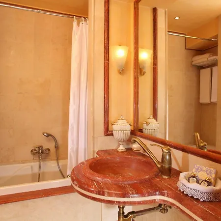 Ottocento Hotel 4*