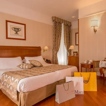 Ottocento מלון 4*
